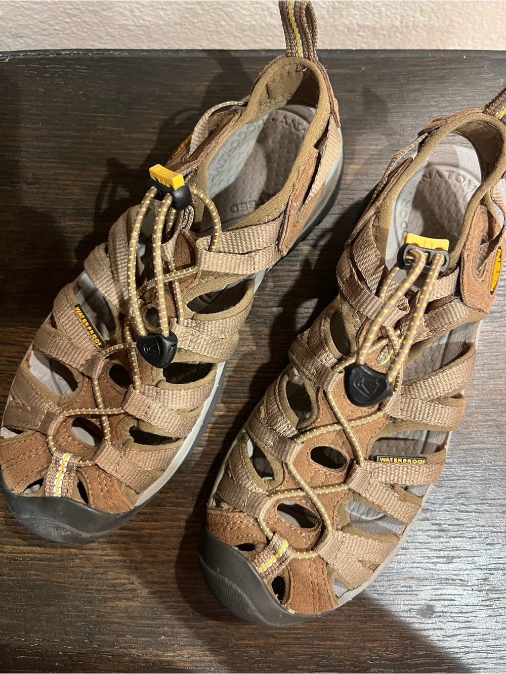 KEEN Women’s Brown Outdoor Sandals - Secure Bungee Sport Sandal - Picture 3 of 6